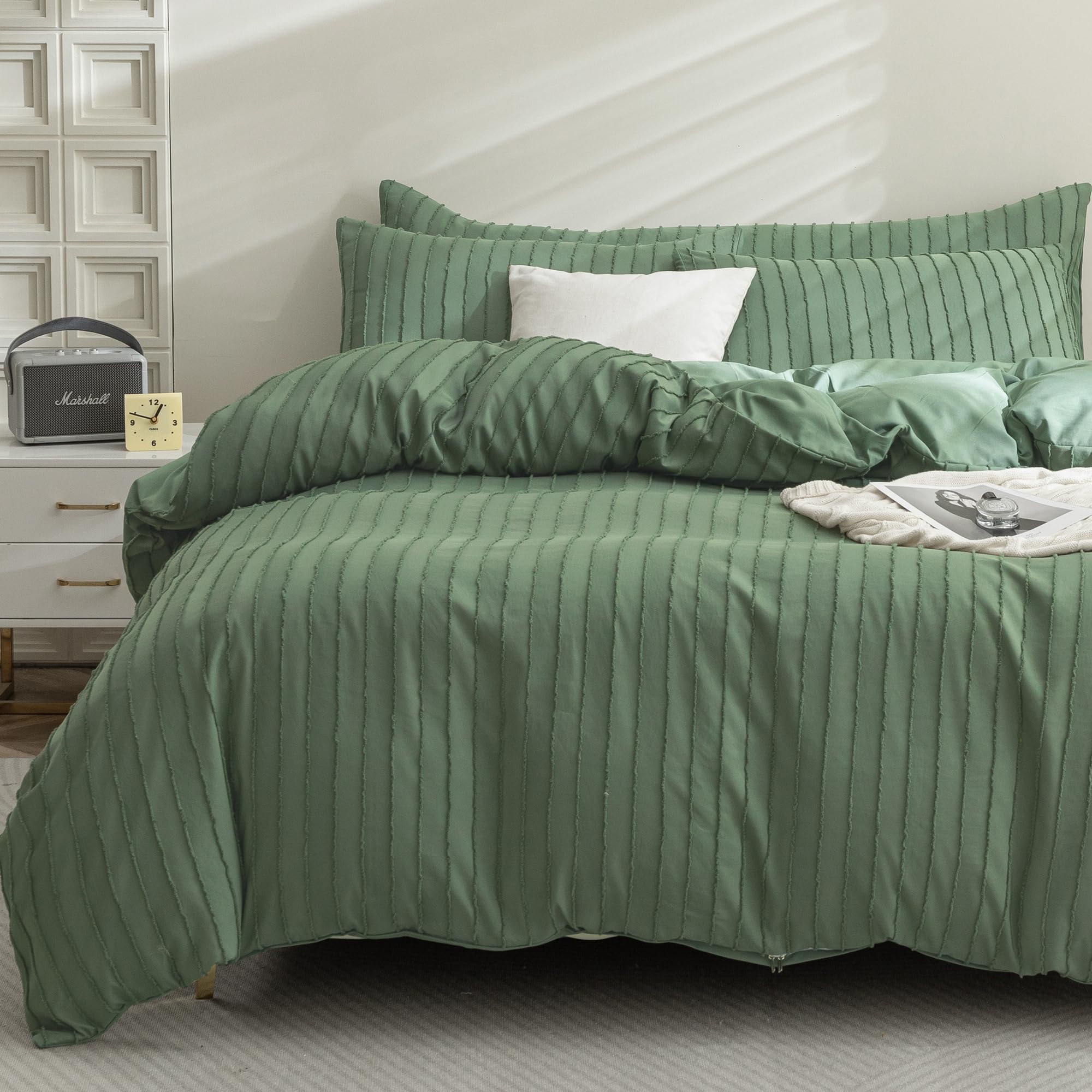 Jellymoni Green Duvet Cover King Size - 3Pcs Microfiber , Boho Striped Tufted Textured Duvet Cover With Corner Ties & Zipper Clo